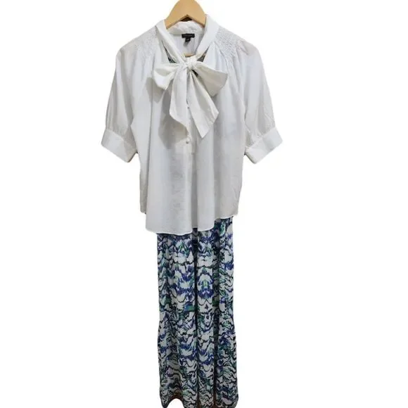 Ann Taylor Ivory Short Sleeve Neck Tie Blouse, Medium - Picture 7 of 15